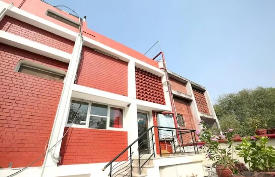 Hotel Arina Chandigarh