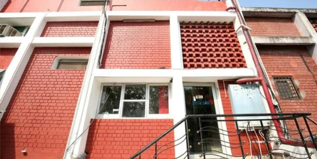 Hotel Arina Chandigarh